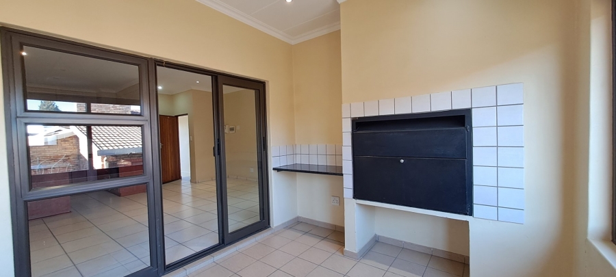 To Let 3 Bedroom Property for Rent in Panorama Free State